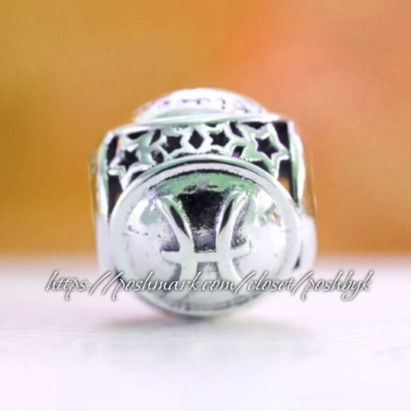 PANDORA Zodiac Pisces Star Sign Charm 791935 - Picture 3 of 3